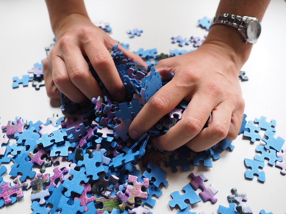 Don't let missing pieces ruin your PPC strategy. Image via Pixabay.